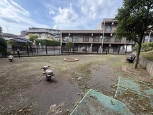 【神奈川県/川崎市宮前区平】宮前平北パーク・ホームズ 共用部：提供公園