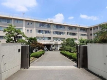 【神奈川県/川崎市宮前区宮崎】宮崎台オークス 宮前平中学校（現地より約1,110m）：