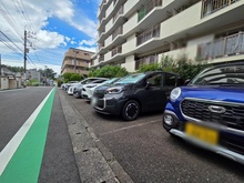 【神奈川県/横浜市青葉区藤が丘】藤が丘マンション 駐車場