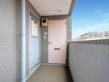 【神奈川県/川崎市宮前区宮崎】ボン・ファミリエ宮崎台 共用部：玄関