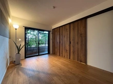 【東京都/府中市是政】ダイアパレスリバーサイド府中是政 洋室