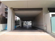 【神奈川県/川崎市宮前区宮崎】プラウド宮前平サウスアベニュー 駐車場