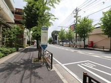 【神奈川県/川崎市宮前区宮崎】プラウド宮前平サウスアベニュー  バス停　宮崎第四公園入口（現地より約10m）