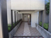 【神奈川県/横浜市南区別所】アーバンハイツ上大岡 アプローチ