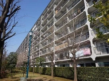 【神奈川県/川崎市高津区坂戸】日商岩井溝の口マンション A棟 外観