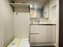 【神奈川県/川崎市中原区下小田中】ヒルズ武蔵中原ウエストウィング 洗面所