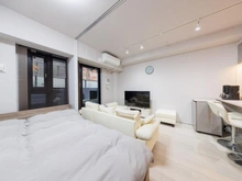 【神奈川県/川崎市高津区久本】プラウド溝の口イースト 洋室：（奥）リビングダイニング