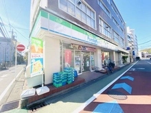 【神奈川県/川崎市高津区久本】プラウド溝の口イースト ファミリーマート テイスティ溝ノ口店（現地より約80m）：