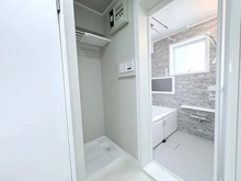 【神奈川県/川崎市高津区二子】溝の口ビル 浴室