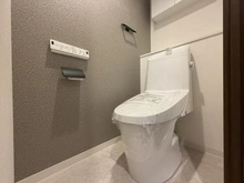 【神奈川県/横浜市神奈川区松見町】妙蓮寺ハイツ トイレ