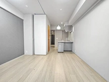 【神奈川県/川崎市中原区新丸子町】プラウド新丸子 LDK：(左)洋室