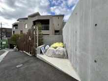 【神奈川県/川崎市宮前区有馬】バースシティ・ザ・マーク鷺沼 ゴミ置き場