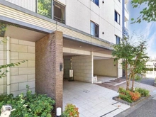 【東京都/多摩市諏訪】 プレシス多摩永山レヴィエ アプローチ