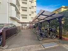 【神奈川県/川崎市高津区久本】溝の口サンビューハイツ 駐輪場