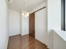 【神奈川県/川崎市中原区小杉町】パークシティ武蔵小杉ザガーデン タワーズウエスト 洋室：南向き（約4.5帖）