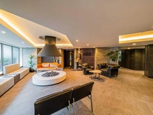 【東京都/新宿区下落合】プラウド高田馬場 ラウンジ：ライブラリーラウンジ