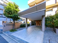 【東京都/新宿区北新宿】ザパームス東中野エアリィタワー アプローチ