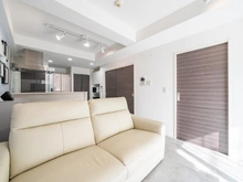 【東京都/新宿区大久保】エム・ブランド新宿戸山公園 リビング・ダイニング