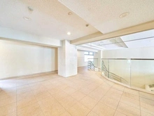 【東京都/新宿区大久保】エム・ブランド新宿戸山公園 エントランス