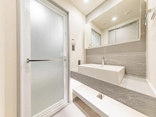 【東京都/中央区日本橋堀留町】ファミール日本橋グランスイートプラザ 洗面室