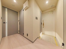 【東京都/中央区日本橋堀留町】ファミール日本橋グランスイートプラザ 玄関