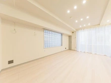 【東京都/中央区日本橋堀留町】ファミール日本橋グランスイートプラザ リビング・ダイニング