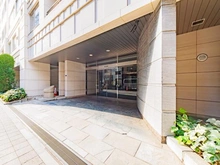 【東京都/中央区日本橋堀留町】ファミール日本橋グランスイートプラザ エントランス