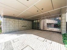 【東京都/新宿区市谷柳町】プラウド市谷柳町 エントランス