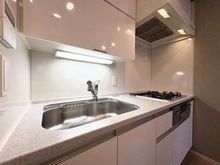 【東京都/新宿区市谷柳町】プラウド市谷柳町 キッチン