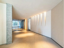 【東京都/新宿区市谷柳町】プラウド市谷柳町 エントランス