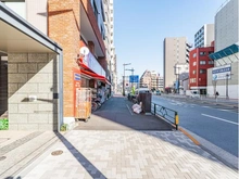 【東京都/新宿区市谷柳町】プラウド市谷柳町 前面道路