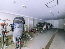 【東京都/新宿区下落合】プラウド高田馬場 敷地内