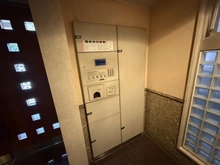 【東京都/新宿区新宿】フォーチュンコート新宿御苑前 宅配BOX