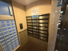 【東京都/新宿区新宿】フォーチュンコート新宿御苑前 メールBOX