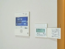 【東京都/新宿区原町】グローリオ新宿夏目坂 TVモニタ付インターホン、床暖房操作パネル
