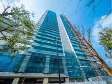 【東京都/江戸川区南小岩】プラウドタワー小岩フロント 建築中の外観