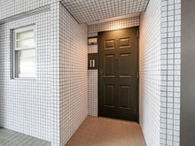 【東京都/新宿区百人町】西戸山タワーホウムズ サウスタワー 玄関前