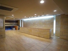 【東京都/新宿区百人町】シーズクロノス新宿戸山 エントランス