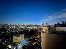 【東京都/新宿区原町】プラウド新宿牛込柳町 眺望：バルコニー（東側）から撮影・スカイツリーを望む（天候による）