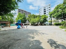 【東京都/新宿区西早稲田】シェフルール西早稲田ラヴィーナ 甘泉園公園（現地より約450m）：