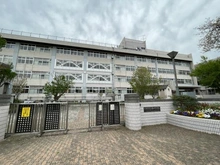 【東京都/武蔵野市緑町】武蔵野ガレリアヴェルデテラッツァ 武蔵野市立第四中学校（現地より約1,229m）