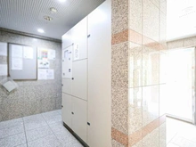 【神奈川県/川崎市多摩区中野島】マイキャッスル登戸 宅配BOX
