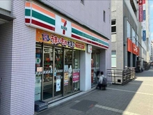 【東京都/三鷹市下連雀】クレッセント三鷹ザ・タワー セブンイレブン三鷹駅前店（現地より約240m）