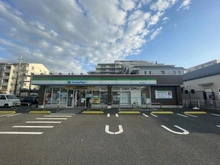 【千葉県/印西市小倉台】ブルーミングレジデンス千葉ニュータウン中央 P棟 ファミリーマート印西小倉台店（現地より約152m）