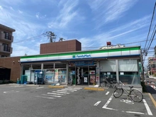 【東京都/三鷹市下連雀】パークハイム三鷹 ファミリーマート三鷹山中通り店（現地より約130m）