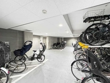 【東京都/武蔵野市境南町】ザ・パークハウス武蔵野境南町 駐輪場