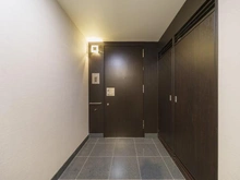 【東京都/三鷹市下連雀】クレッセント三鷹ザ・タワー 玄関