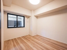 【東京都/武蔵野市西久保】プレシス武蔵野中央 サービスルーム（納戸）