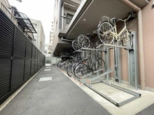 【東京都/三鷹市上連雀】ザ・パークハウス三鷹レジデンス 駐輪場
