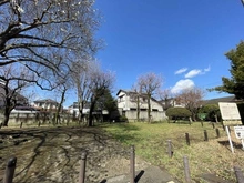 【東京都/三鷹市上連雀】ザ・パークハウス三鷹レジデンス 上連雀あんず児童公園（現地より約110m）：